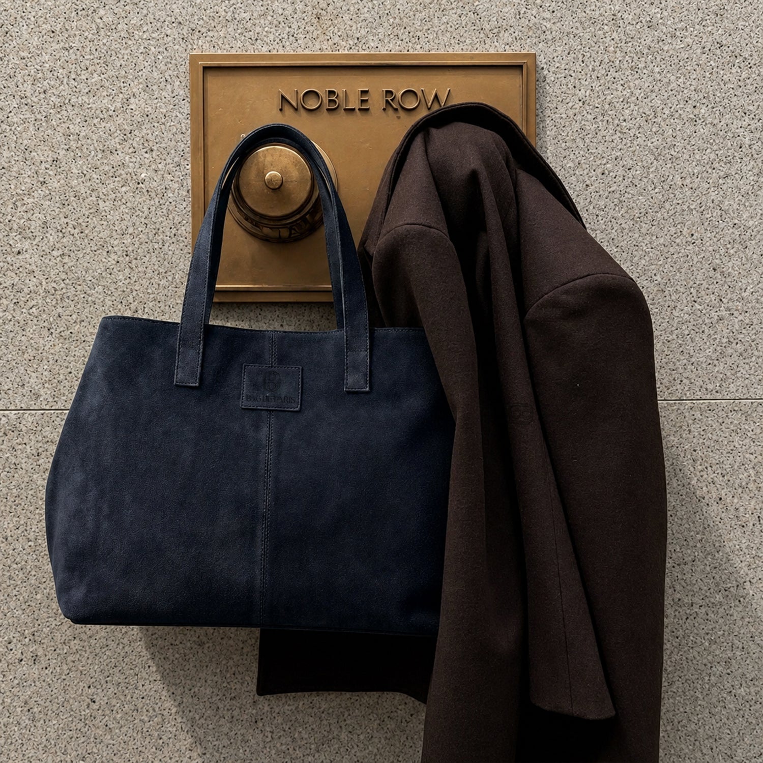 Nayla Grande Suede Tote - 031B